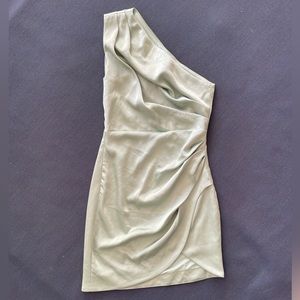 Elliatt Adelita Dress in Sage, NWT, Small